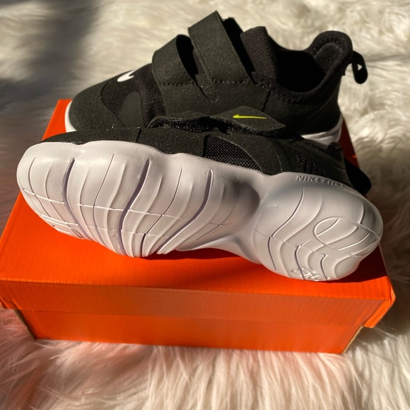 ✔️Nike Free Rn 5.0 2020 - Picture 4 of 6